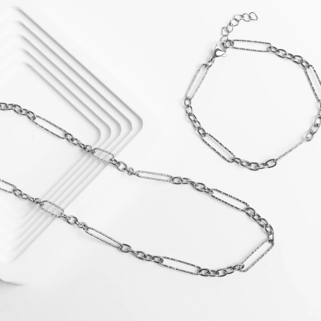 18K Gold Chain Necklace – Long Paperclip Textured Chain | Stainless Steel Jewelry