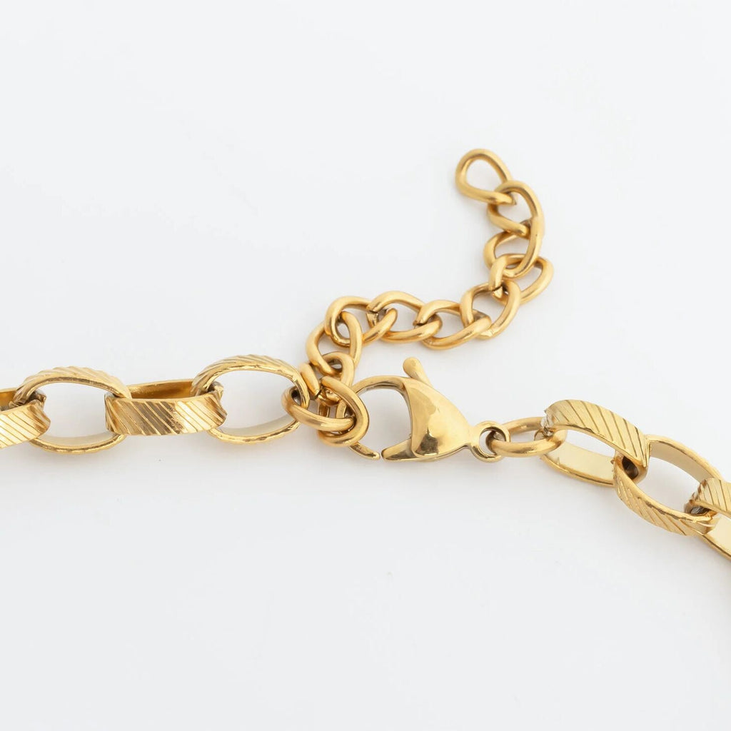 Gold Oval Chain Necklace – 18K Gold PVD Thick Stainless Steel Oval Link Chain
