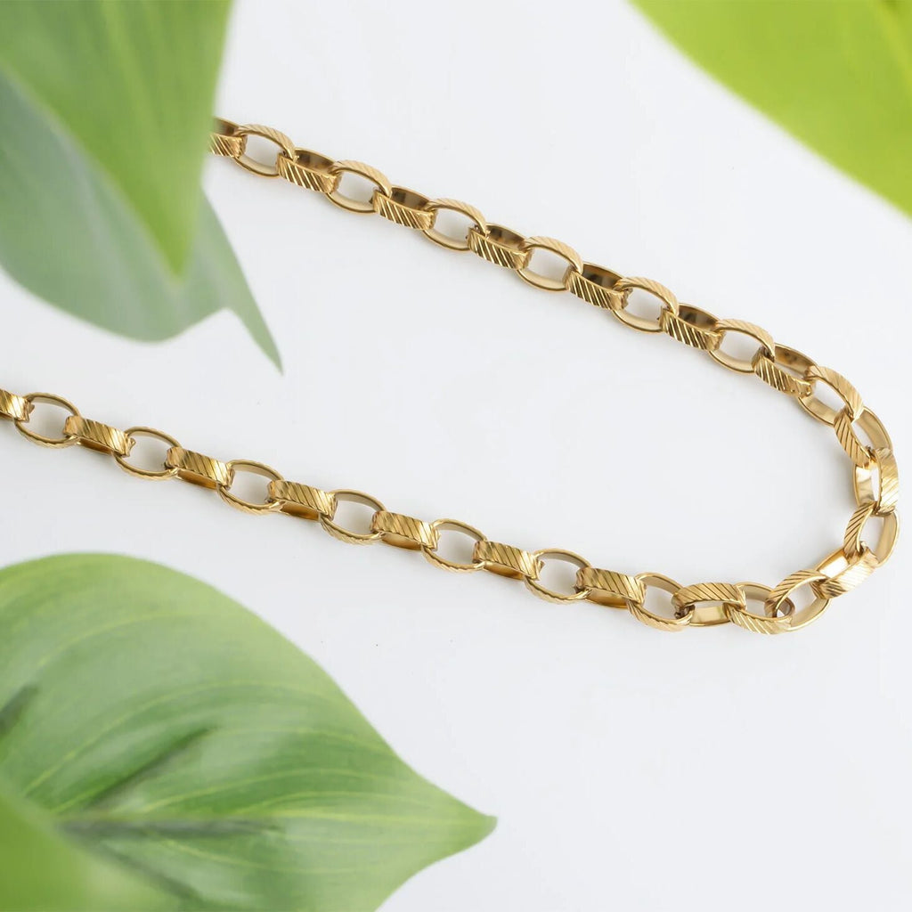 Gold Oval Chain Necklace – 18K Gold PVD Thick Stainless Steel Oval Link Chain