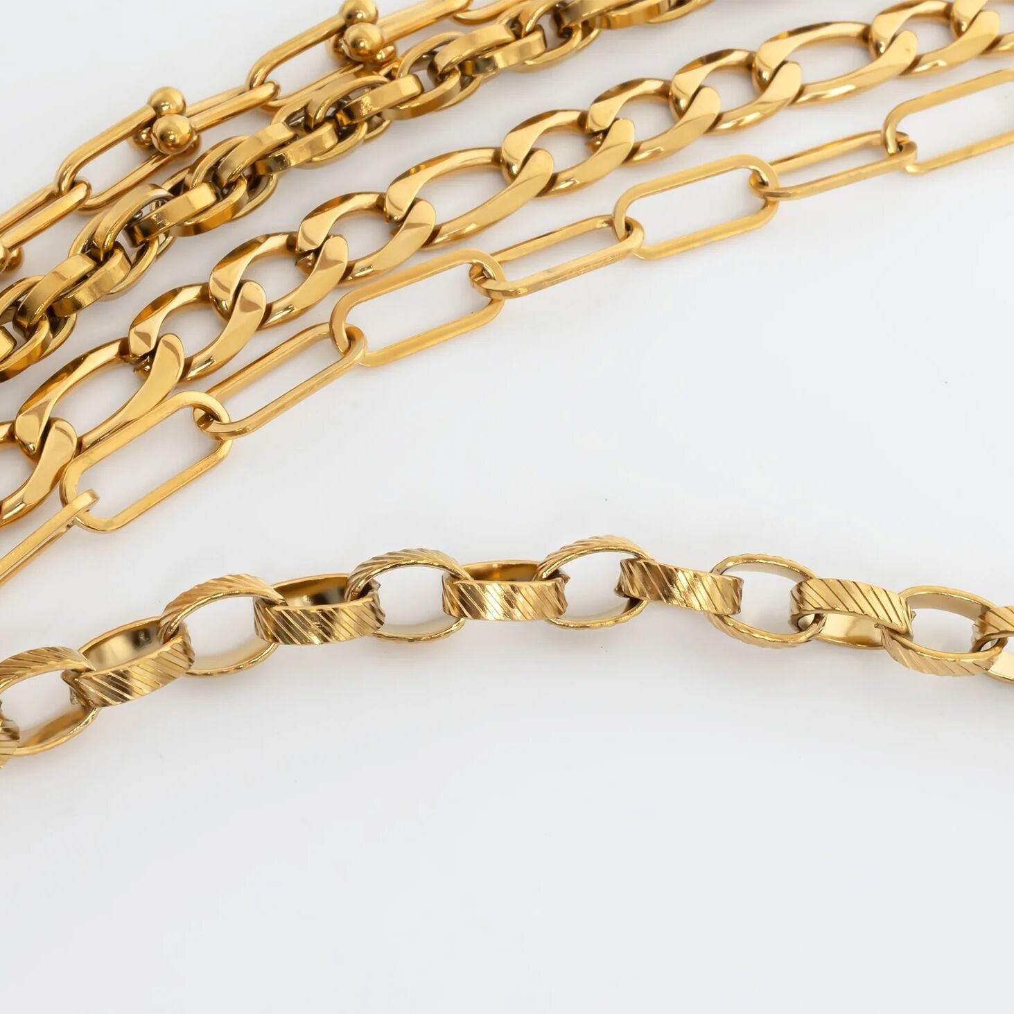 Gold Oval Chain Necklace – 18K Gold PVD Thick Stainless Steel Oval Link Chain