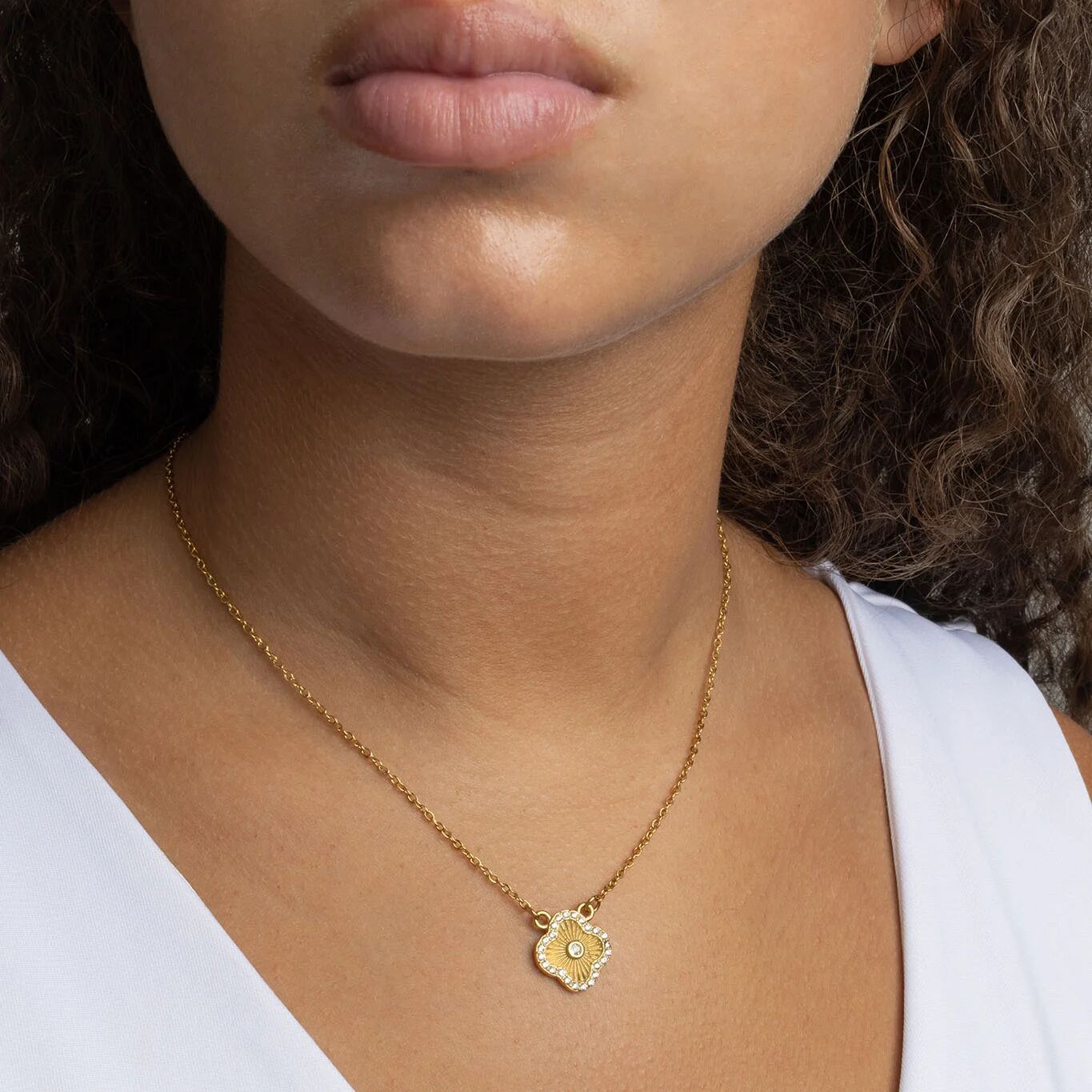 Gold Floral Necklace – 18K Gold PVD Stainless Steel Adjustable Chain Jewelry