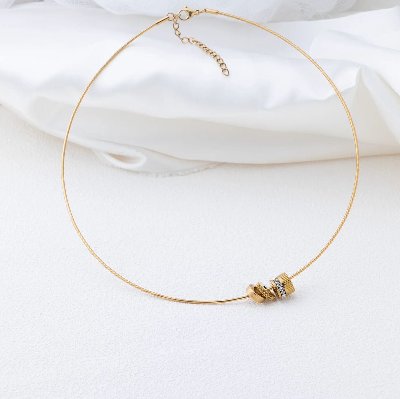 Gold Collar Necklace – 18K PVD Stainless Steel Adjustable Layering Chain