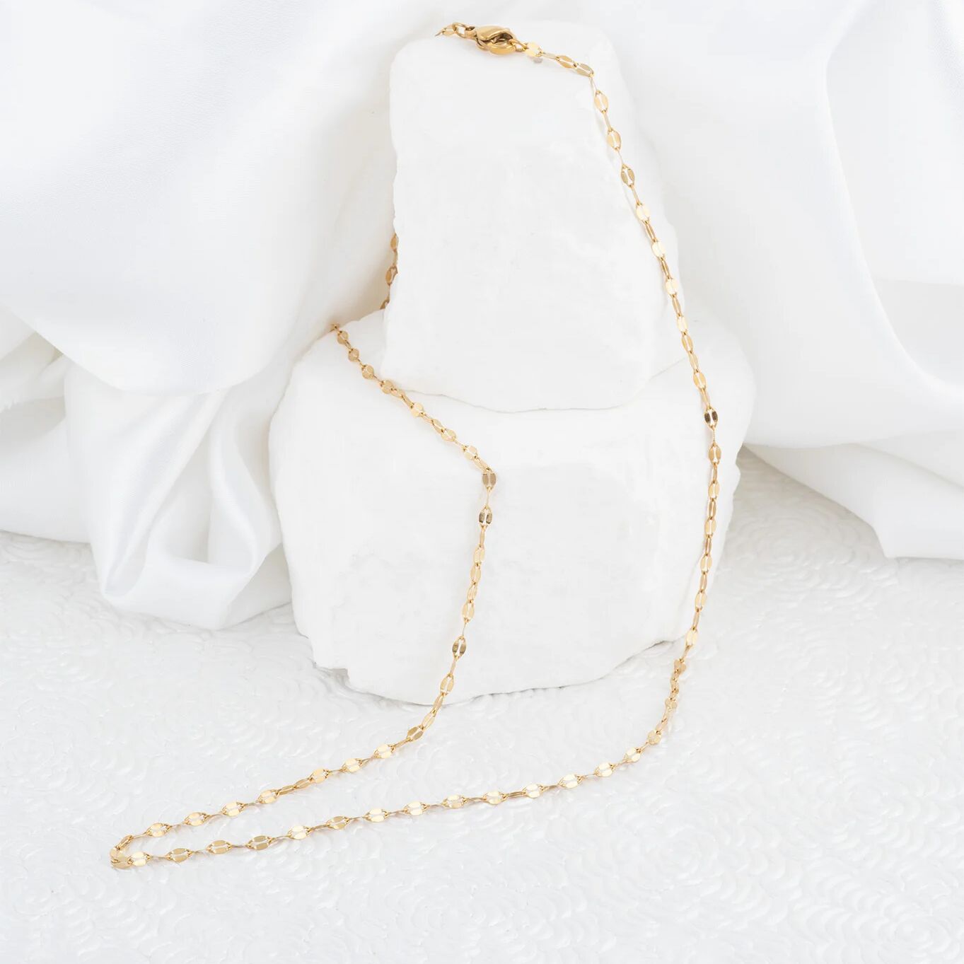 Wholesale jewelry 14K Gold Filled Plus Lip Chain Necklace- studio