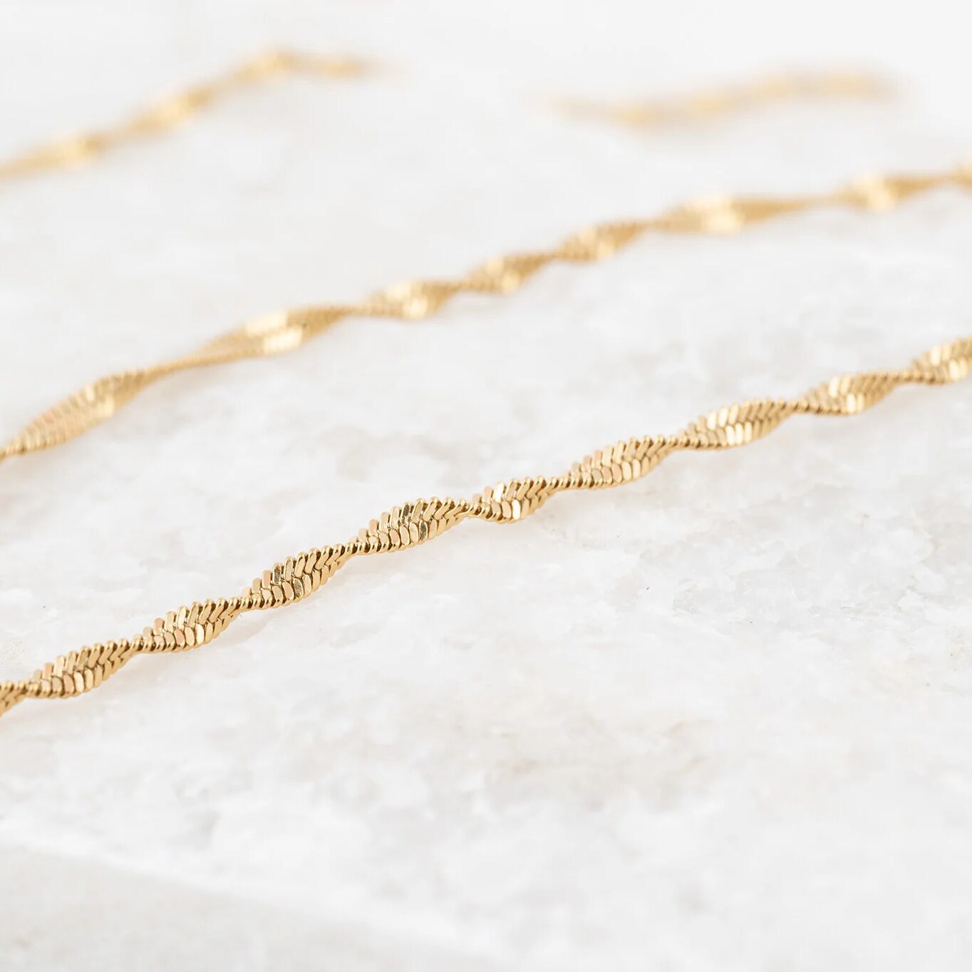 Wholesale jewelry 14K Gold Filled Plus™ Singapore Chain Necklace- Studio 
