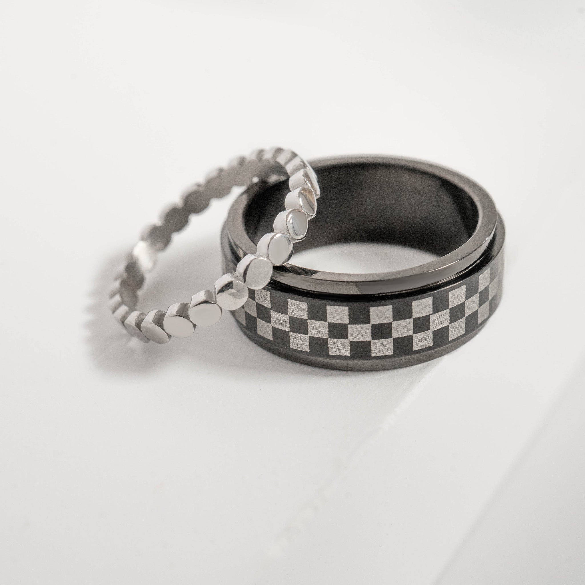 Flat Circle Stacking Ring – 2mm Durable 316L Stainless Steel Gold Band