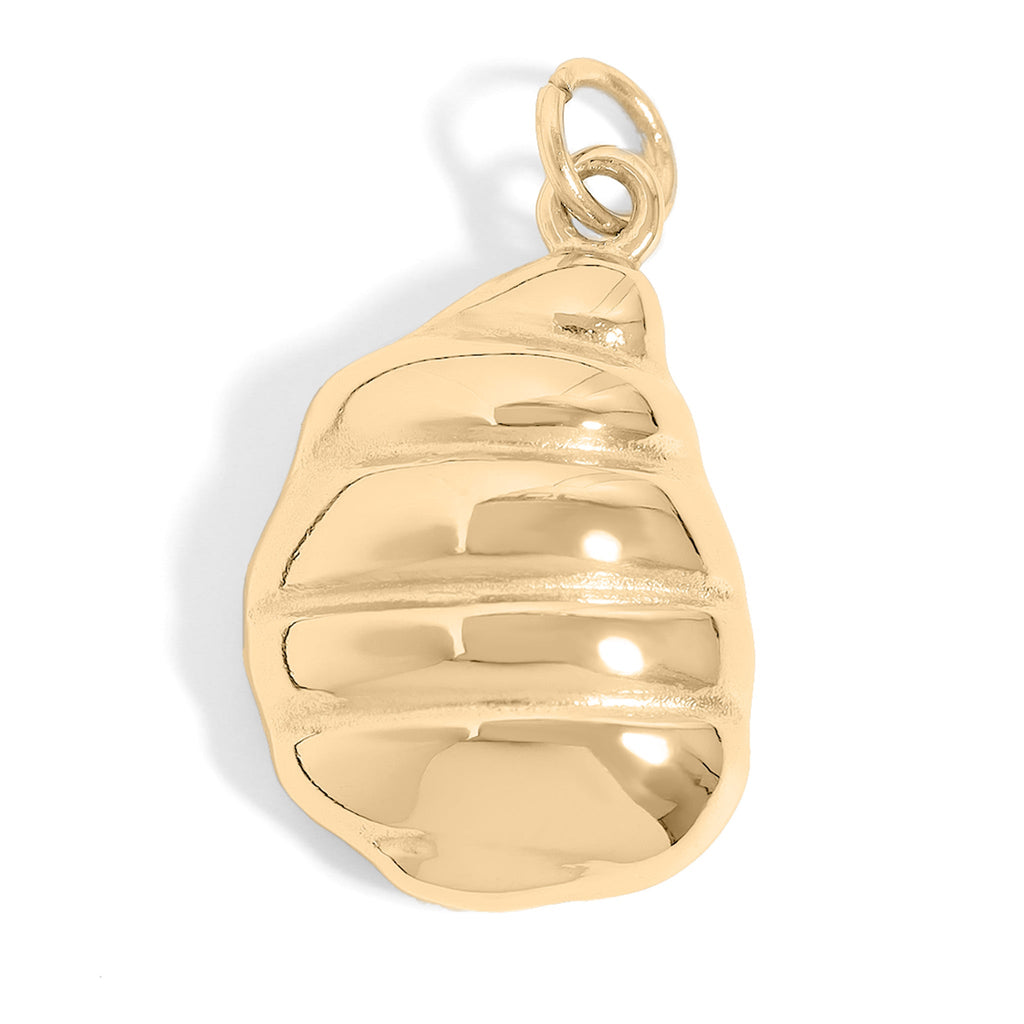 Gold Shell Charm – 18K Gold PVD Pearl Pendant | Waterproof Stainless Steel Jewelry Accent