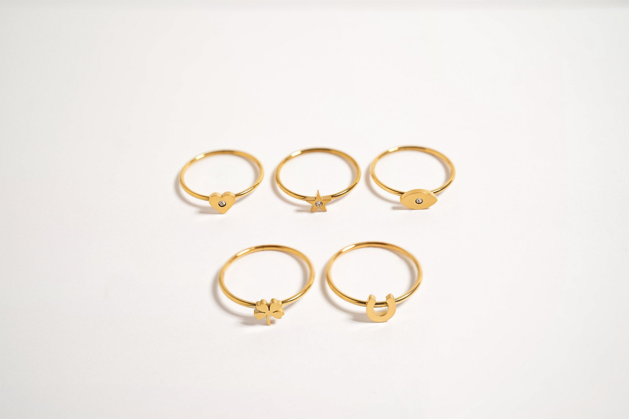 Four Leaf Clover Ring – 18K Gold PVD Stainless Steel | Hypoallergenic Waterproof Jewelry