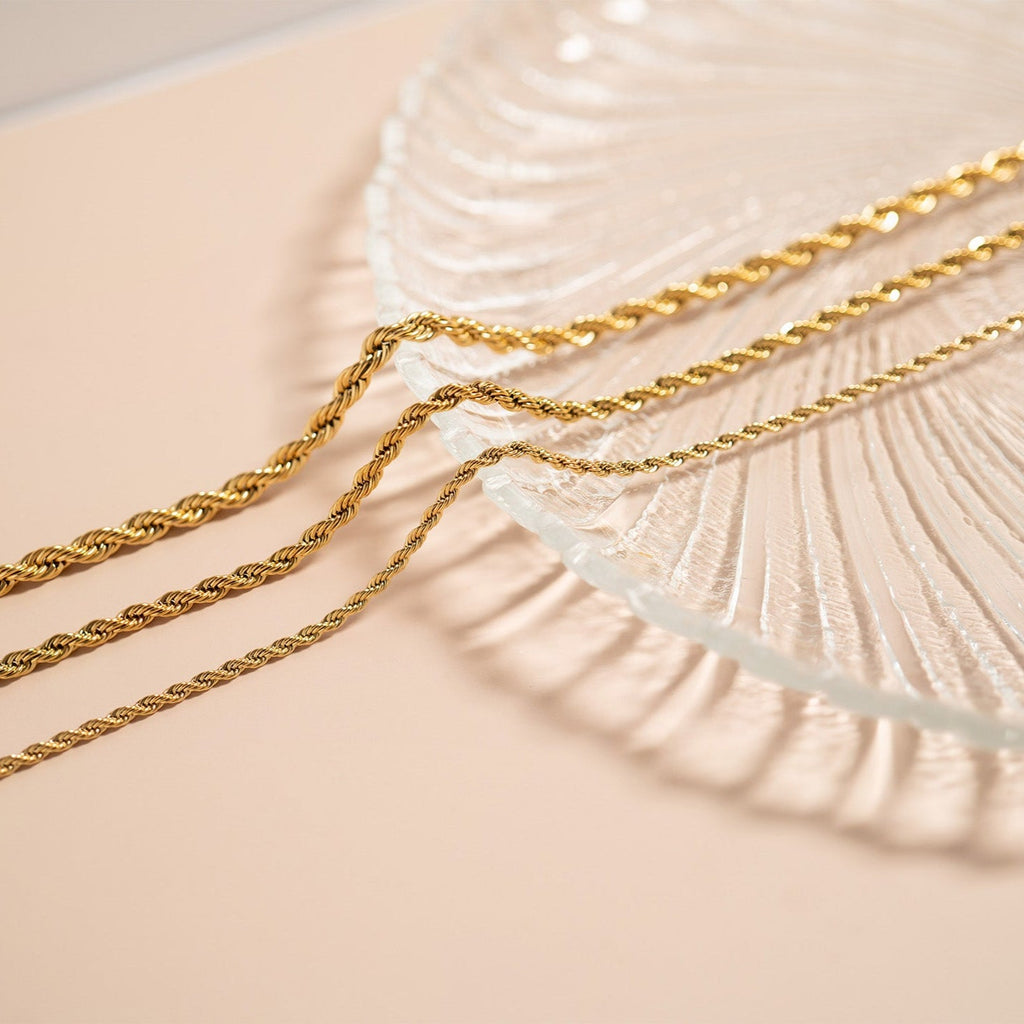 Gold Rope Chain Necklace – Lightweight 18K Stainless Steel Durable Jewelry