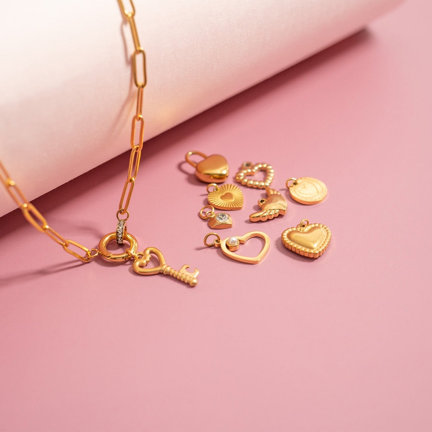 18K Gold Heart Charm Set – Hypoallergenic Stainless Steel Jewelry For Sensitive Skin