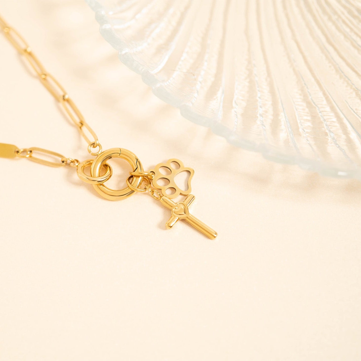 18K Gold Cross Charm – Hypoallergenic Stainless Steel Pendant With Heart Design