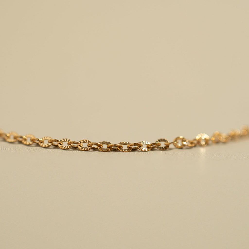 Gold Oval Link Necklace – 18K Gold Necklace Crimped Oval Chain Stainless Steel
