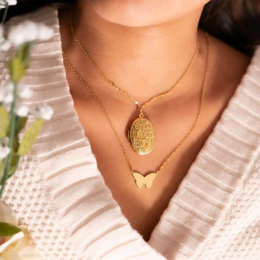 18K Gold PVD Stainless Steel Textured Oval Locket