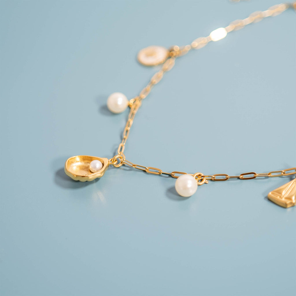 Glass Pearl Charms – Durable 8mm Hypoallergenic Jewelry With Gold Hoop Accent