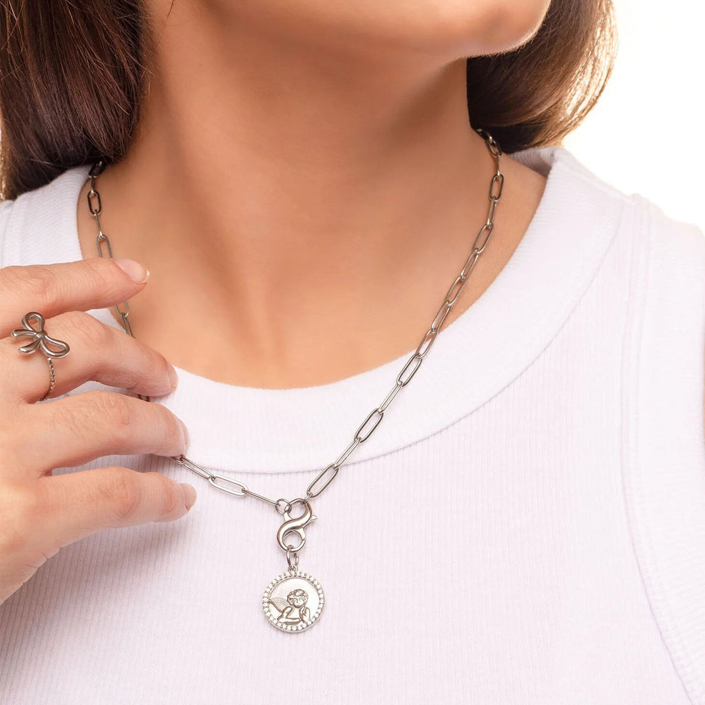 Adjustable Bow Ring – 18K Gold PVD Stainless Steel, Hypoallergenic & Scratch Resistant