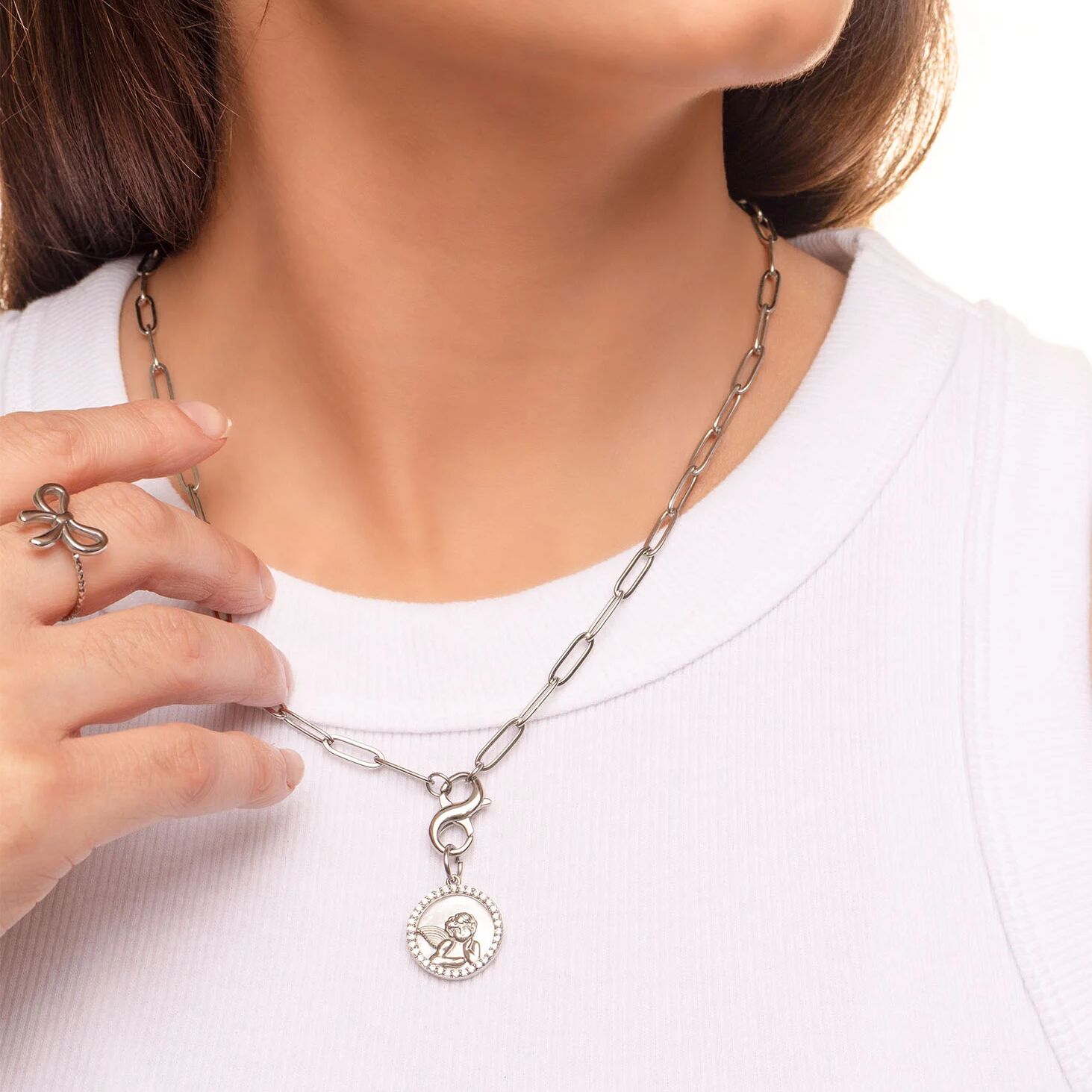 Adjustable Bow Ring – 18K Gold PVD Stainless Steel, Hypoallergenic & Scratch Resistant