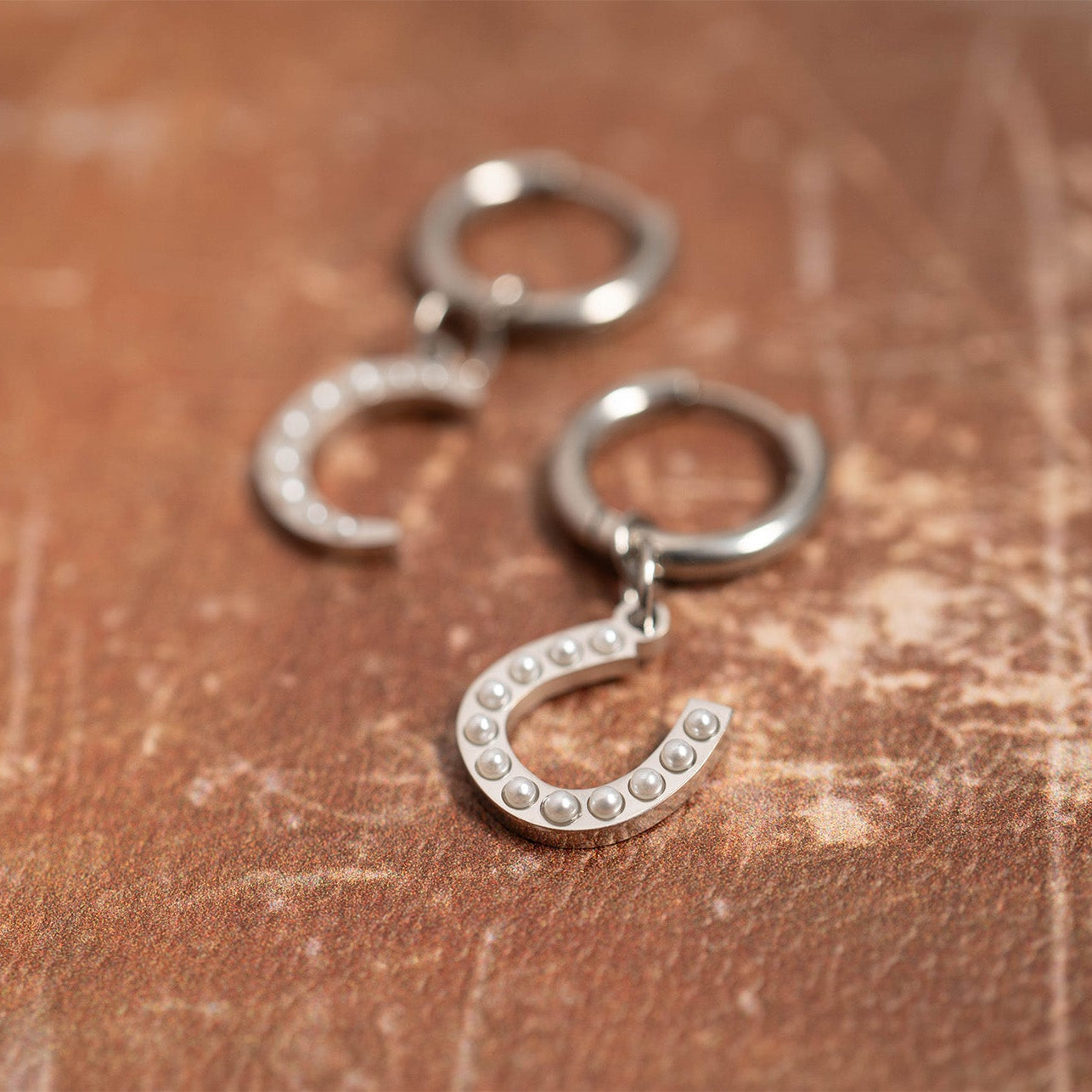 Pearl Horseshoe Charm – Gold PVD Coated Stainless Steel Luck Pendant