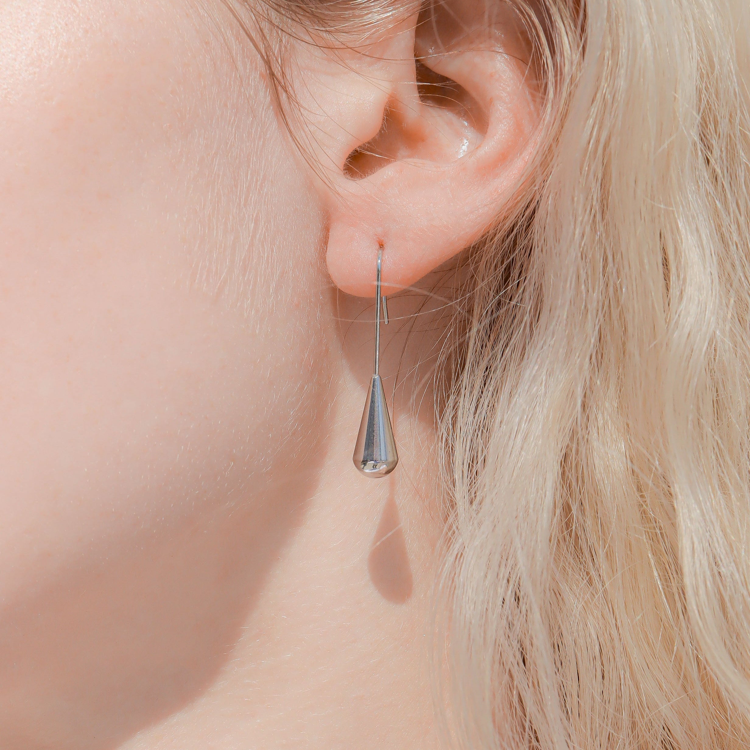 18K Gold Drop Earrings – Lightweight Stainless Steel Jewelry for Women, Hypoallergenic