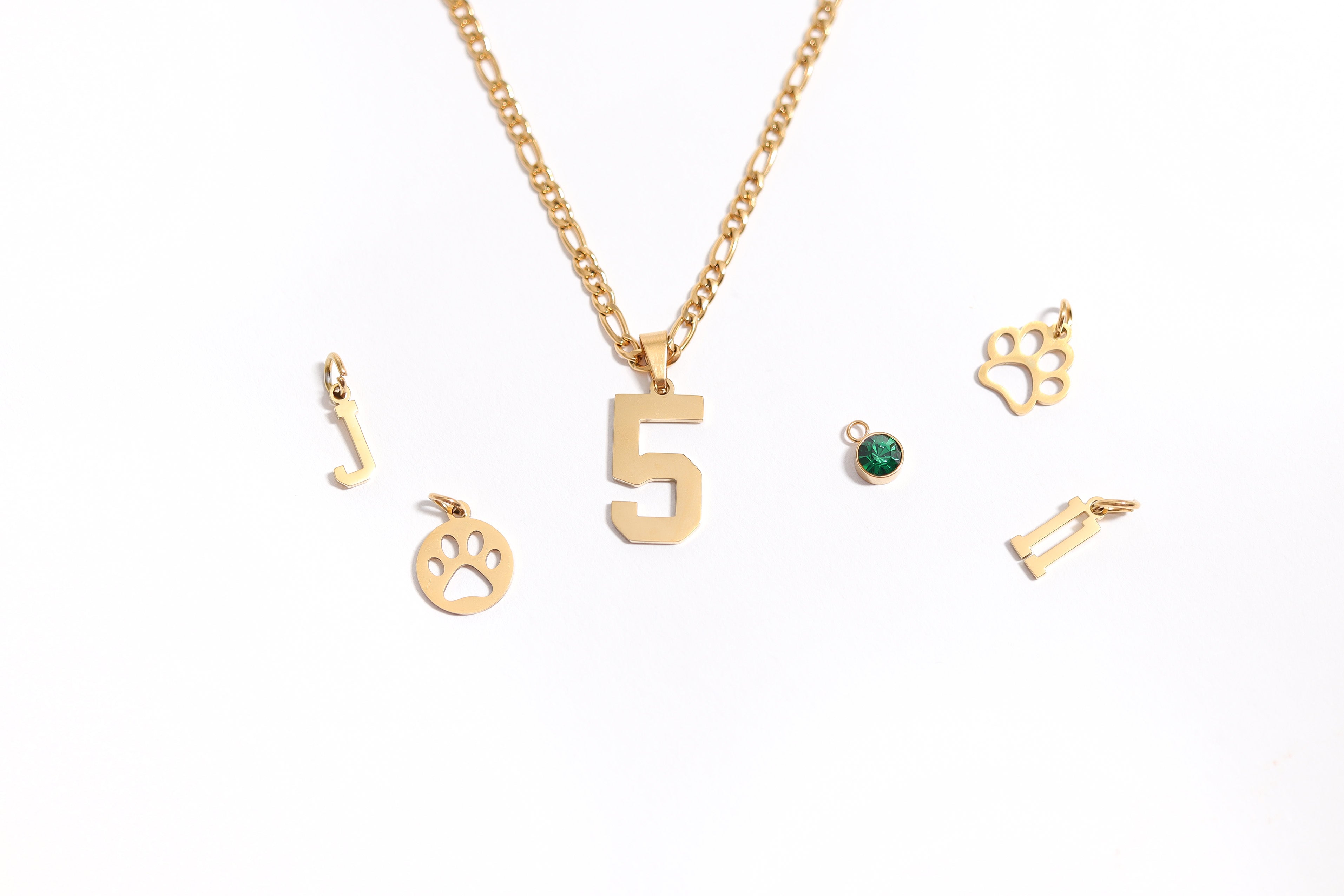 18K Gold Number Pendant – Stylish Athlete Accessory | Scratch Resistant Stainless Steel