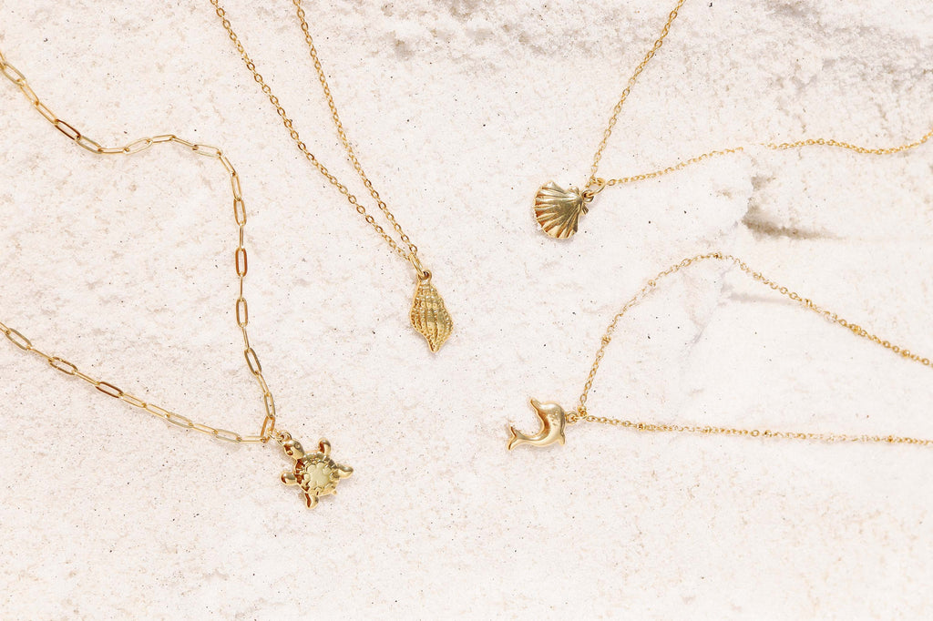 Gold Conch Charm – 18K Gold PVD Stainless Steel Seashell Pendant, Waterproof Jewelry