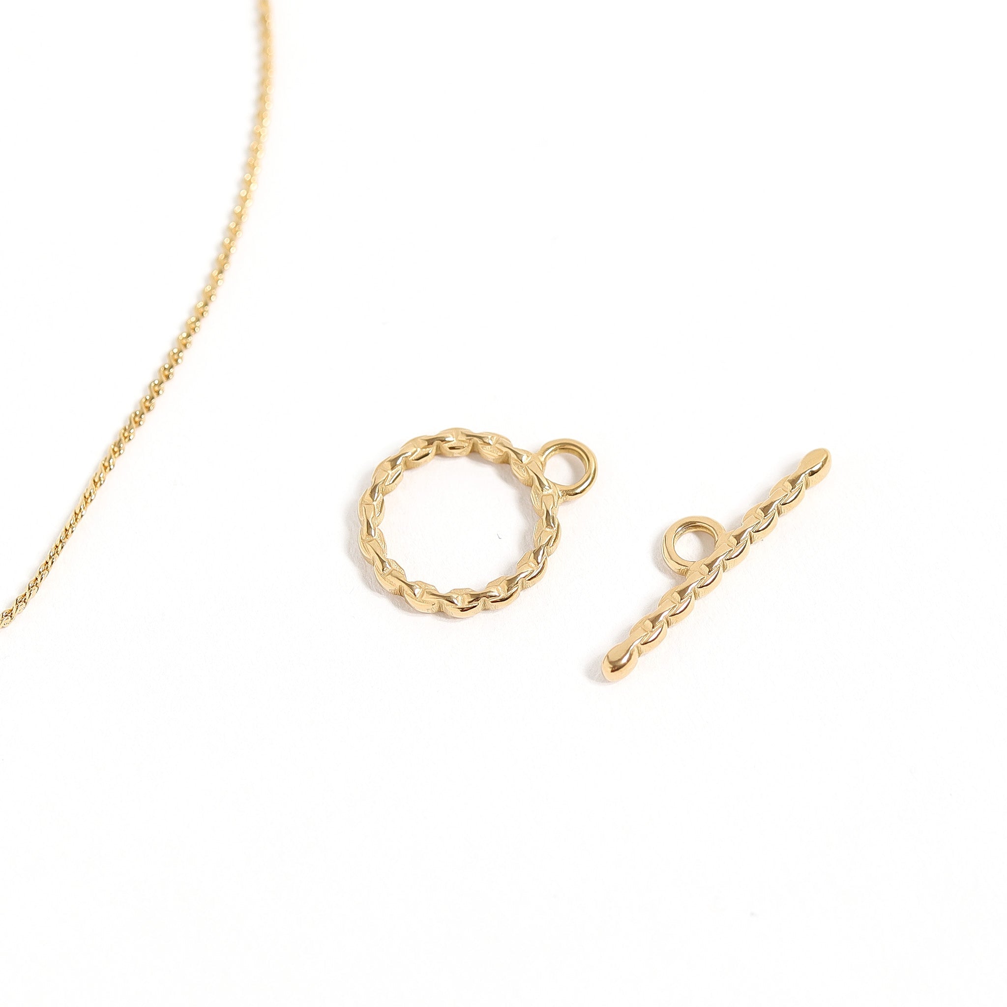 18K Gold Toggle Clasp - Durable Stainless Steel Jewelry Connector for Bracelets & Necklaces