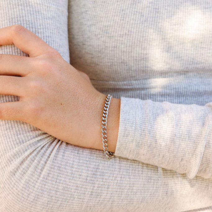Stainless Steel Diamond Cut Curb Chain Bracelet or Anklet