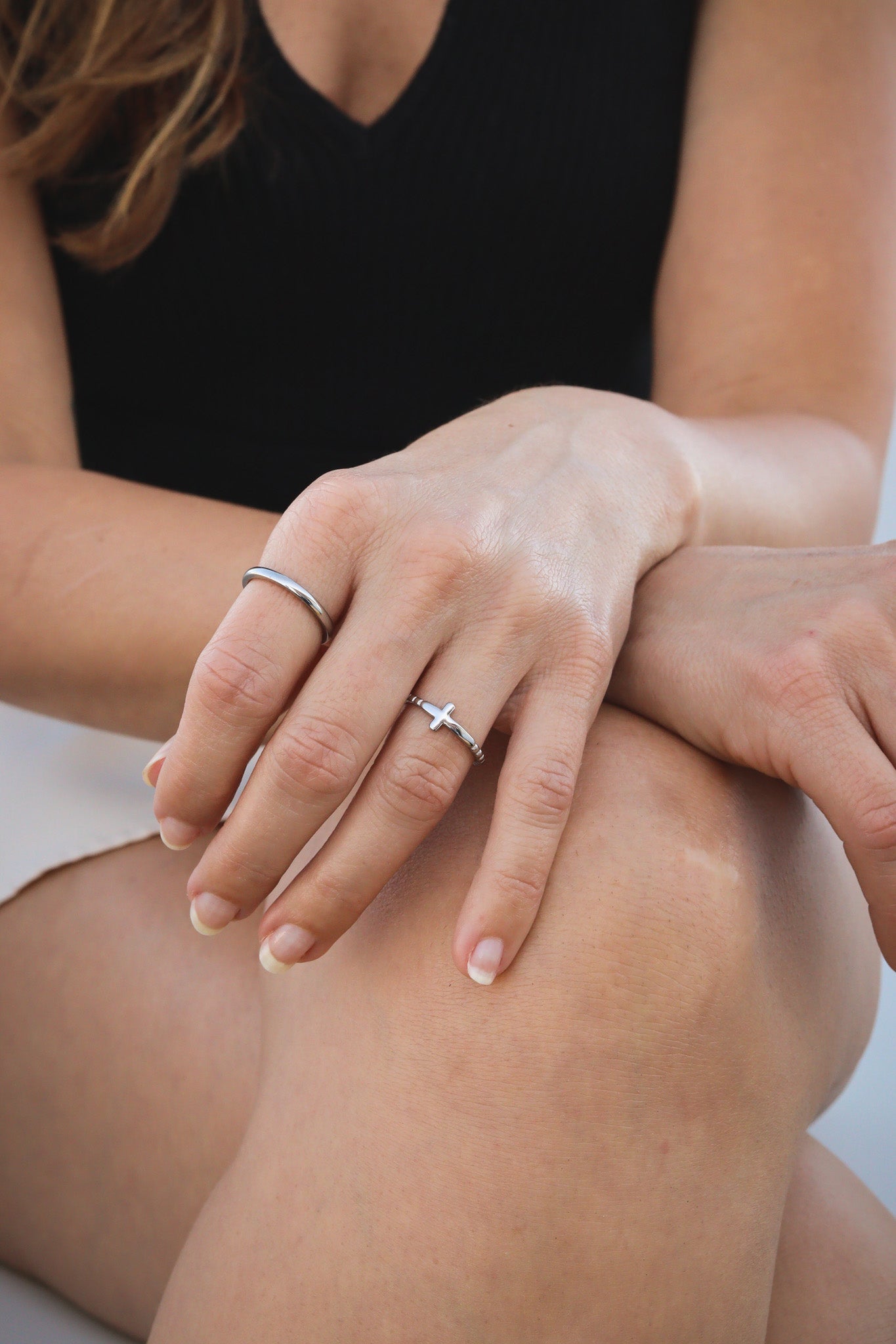 Gold Cross Stacking Ring – 18K Gold Jewelry With Beaded Cross Design