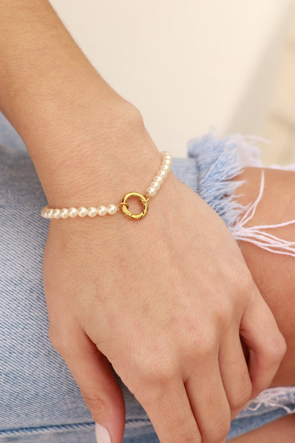 Pearl Charm Bracelet – 18K Gold PVD Stainless Steel With Durable Charm Keeper