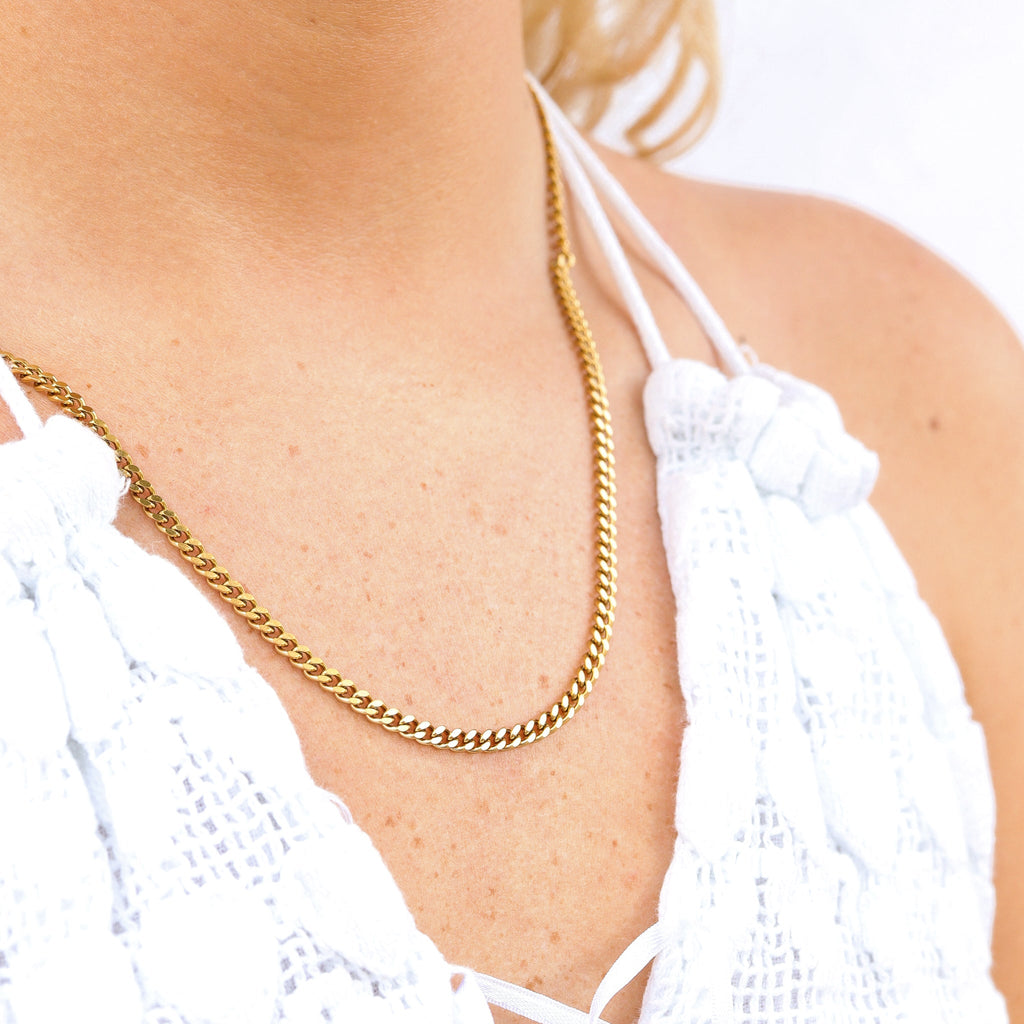 18K Gold Curb Chain – Diamond Cut Flat Stainless Steel Necklace with Lobster Claw Clasp