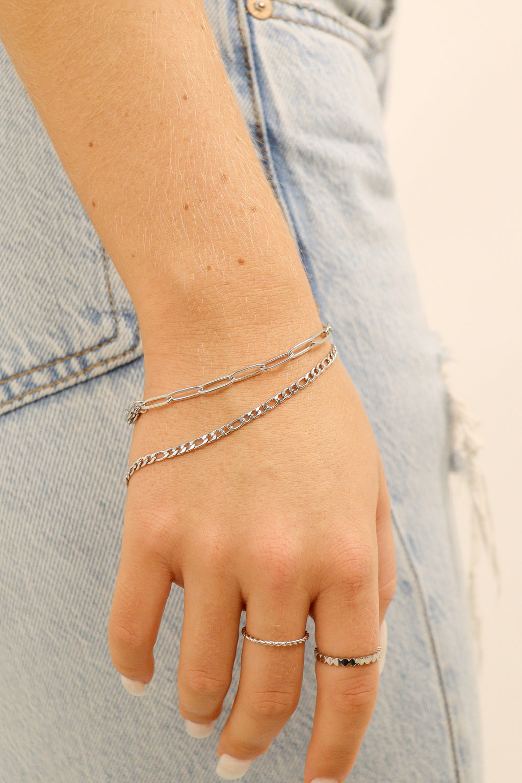 Paperclip Chain Bracelet – 18K Gold PVD Lightweight Stainless Steel Jewelry