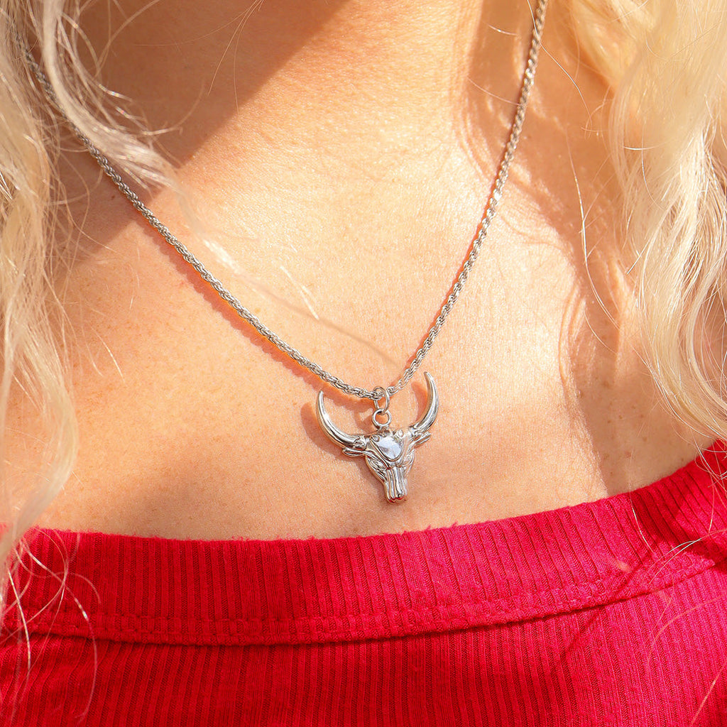 18K Gold Bull Charm – Durable Stainless Steel Pendant | Hypoallergenic Jewelry Gift