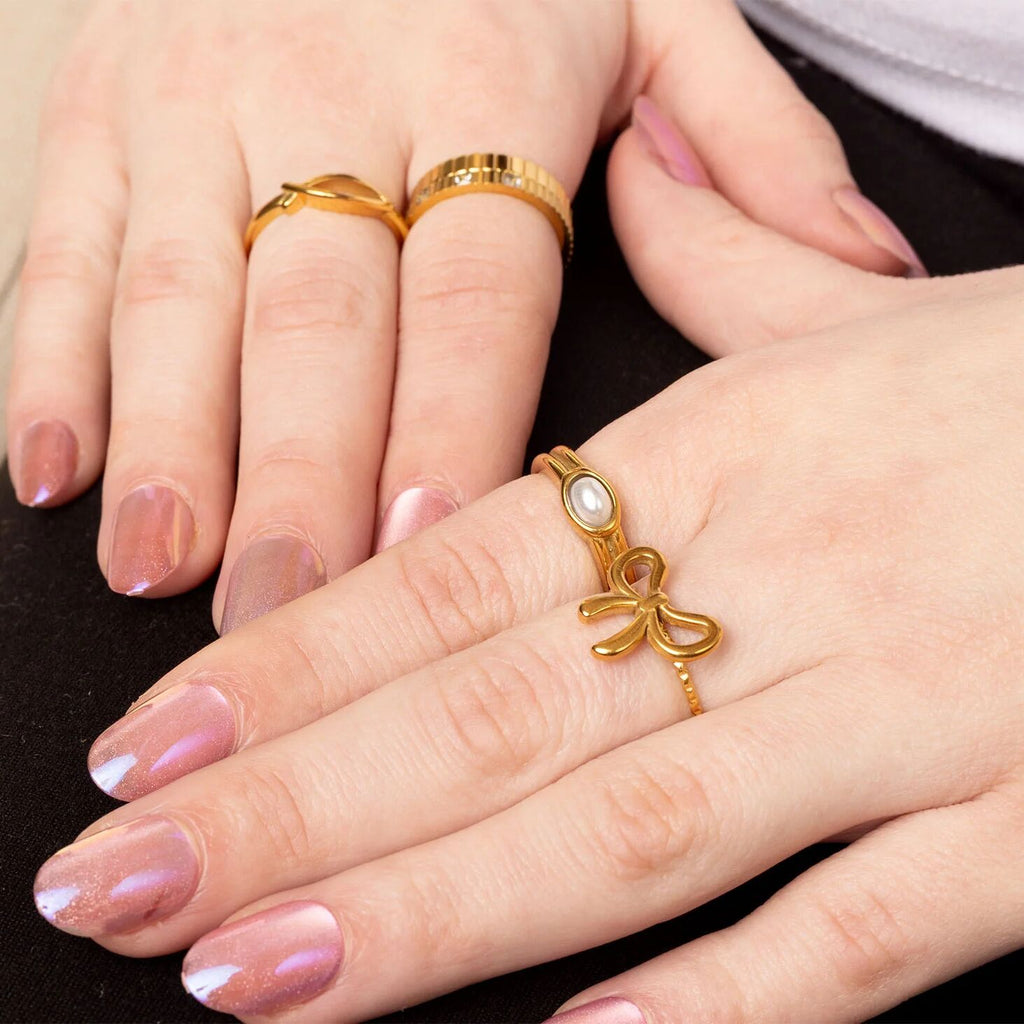 18K Gold Stacking Ring – Triple Stone Stainless Steel Fluted Band, Tarnish Resistant