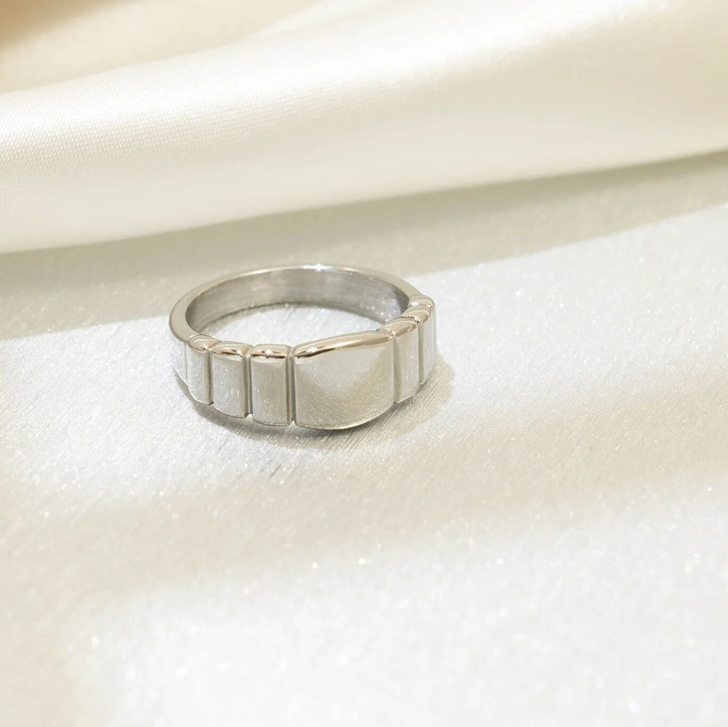 Silver Ridged Band Signet Ring