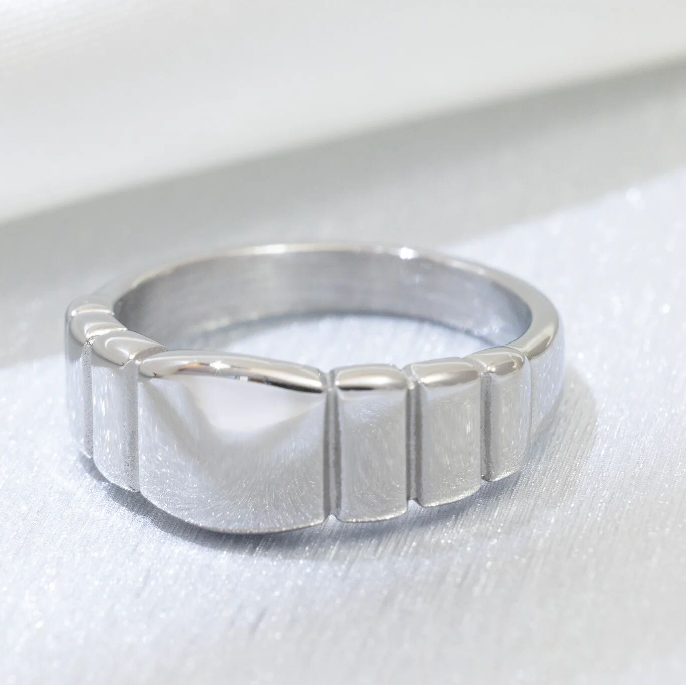 Silver Ridged Band Signet Ring
