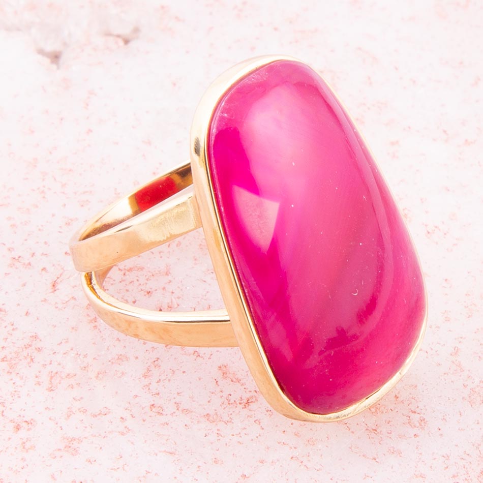 Madeleine Pink Agate Golden Ring