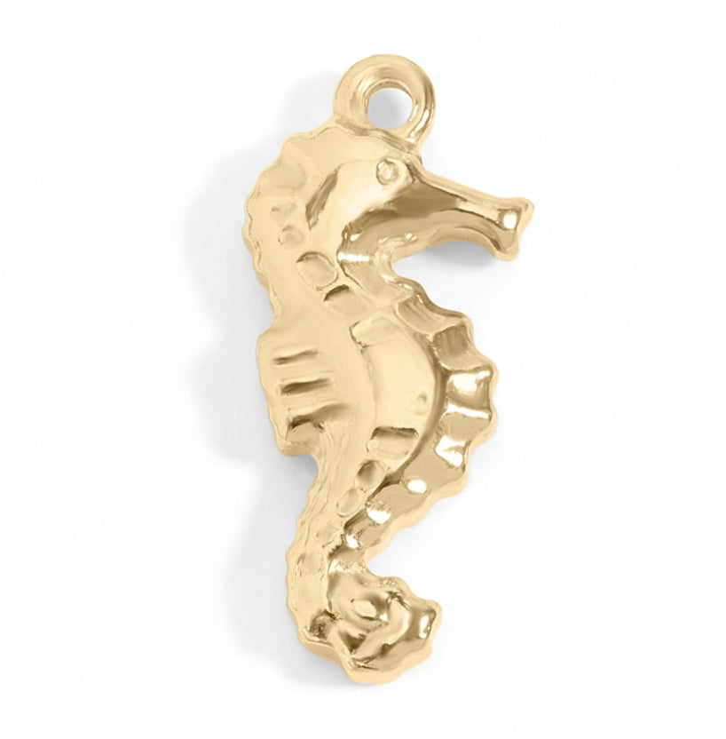18K Gold Seahorse Charm – Hypoallergenic Stainless Steel Pendant for Ocean Lovers