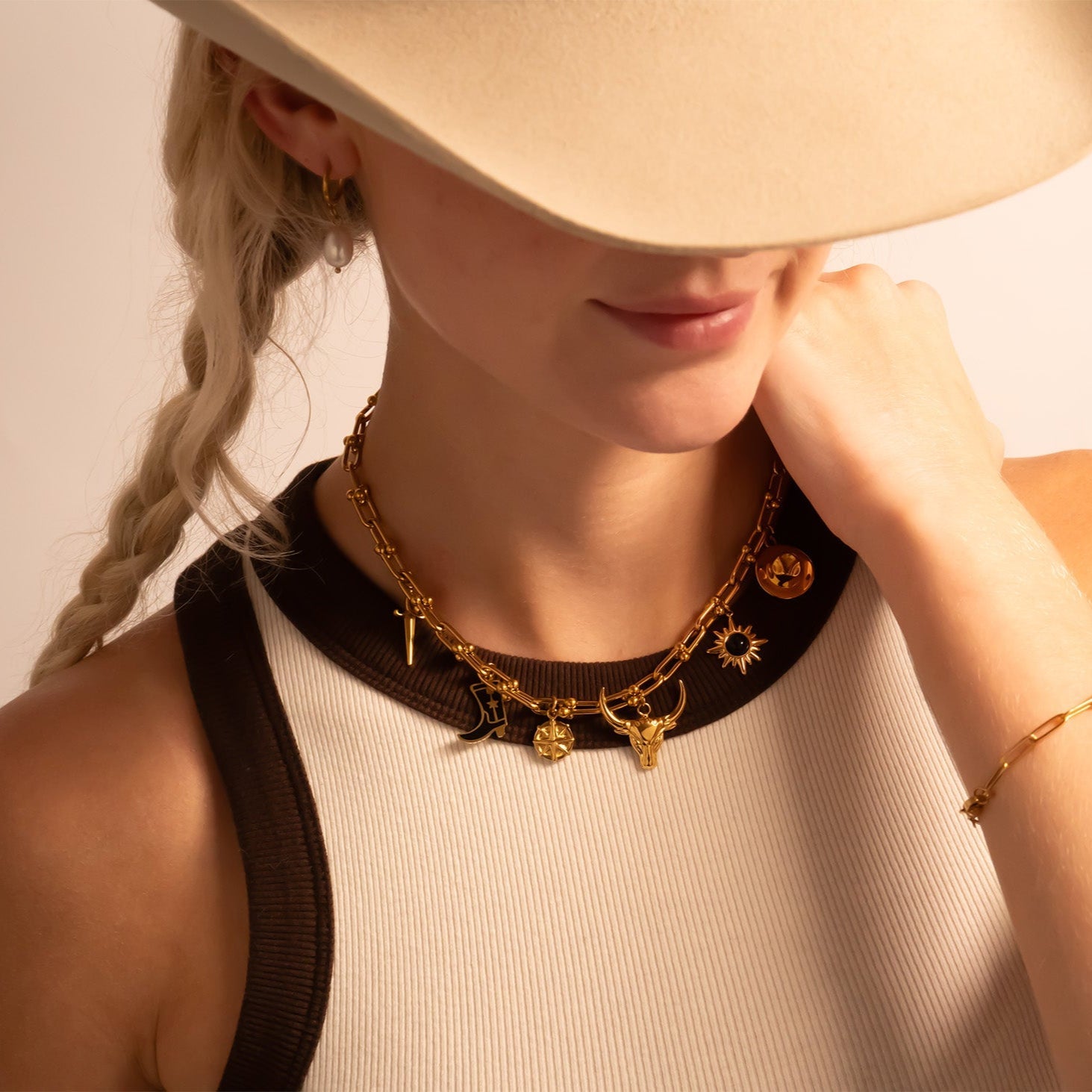 18K Gold Dagger Charm – PVD Coated Stainless Steel Pendant | Waterproof Jewelry