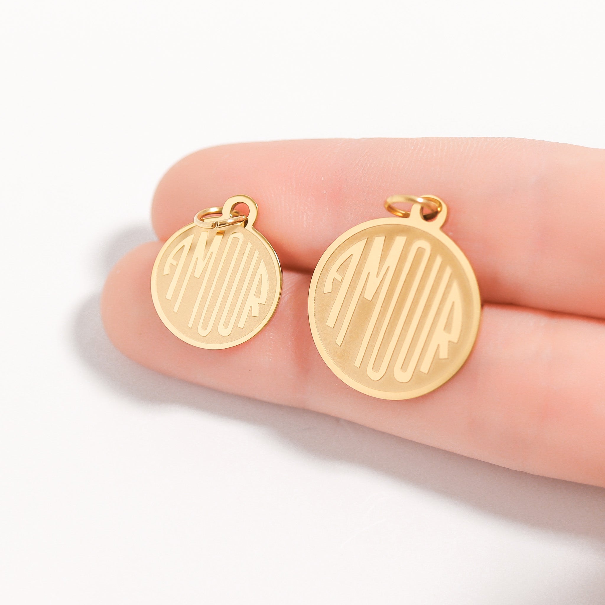 Gold Amour Charm – 18K Gold Plated Round Pendant With Love Symbol Design