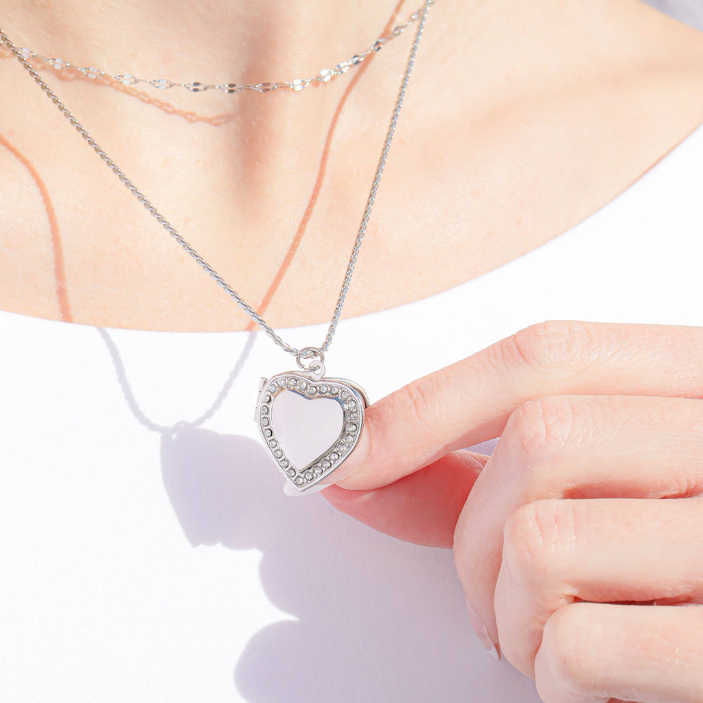18K Gold Heart Locket – Sparkling Stone Photo Keepsake | Stainless Steel Jewelry