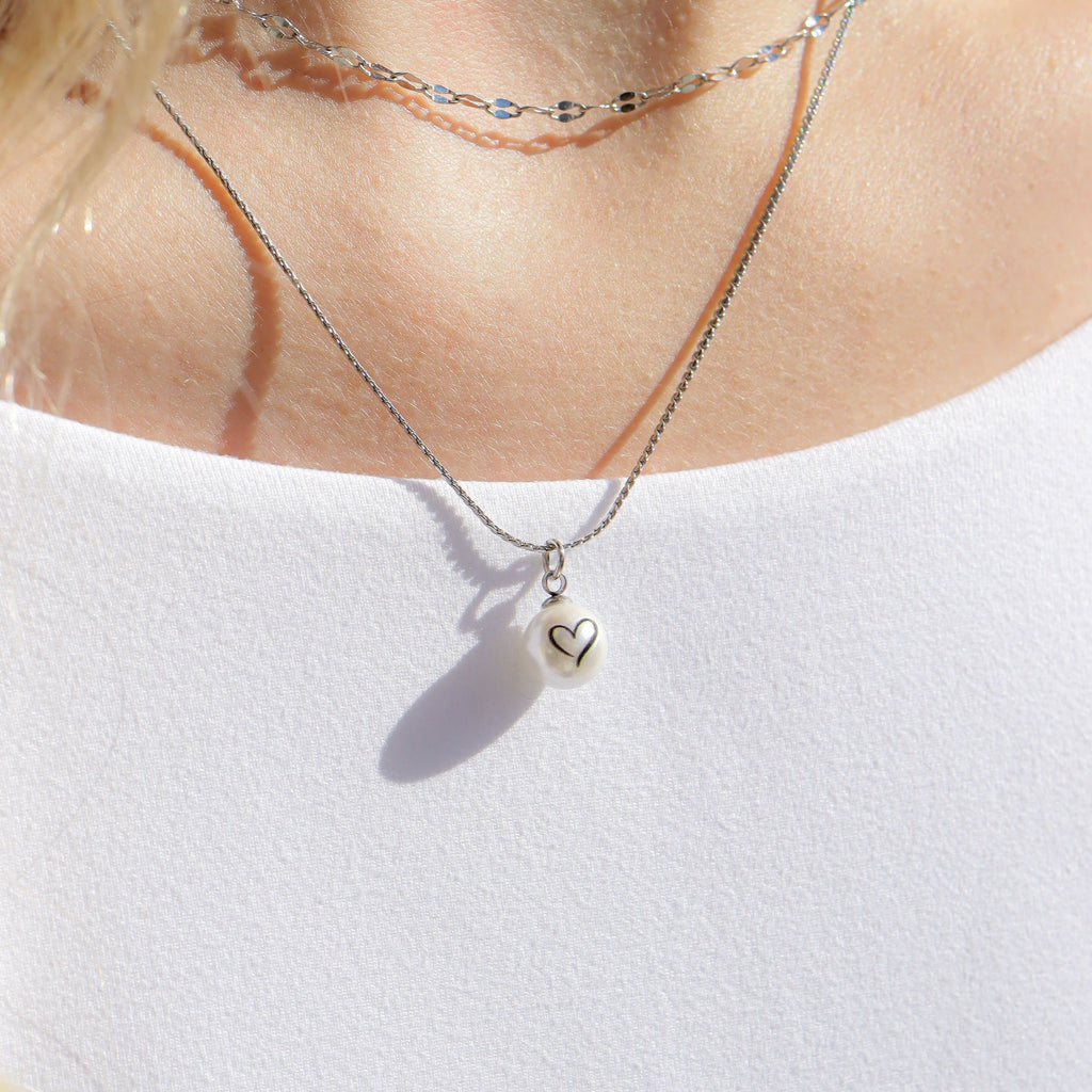 18K Gold Pearl Charm – Stainless Steel Heart Pendant With Engraved Design