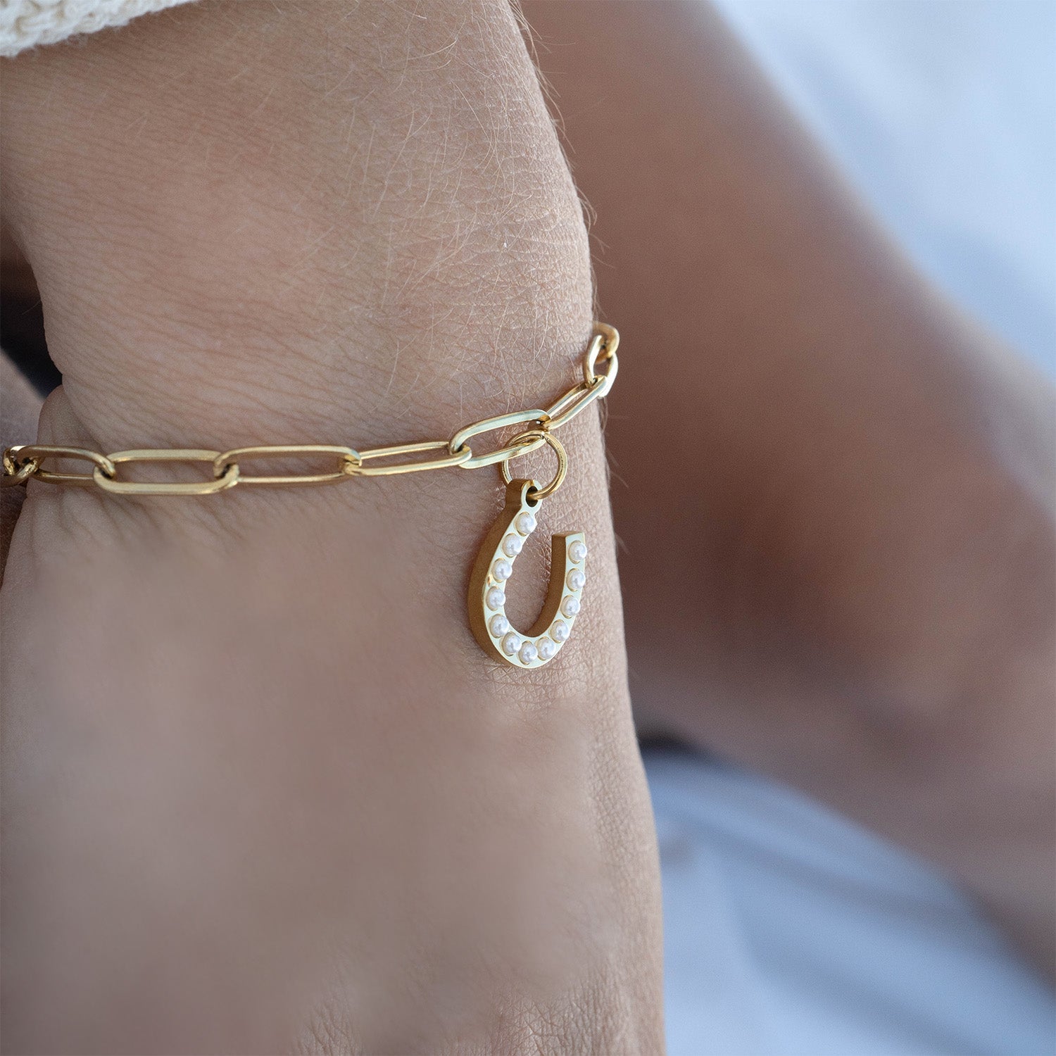 Pearl Horseshoe Charm – Gold PVD Coated Stainless Steel Luck Pendant