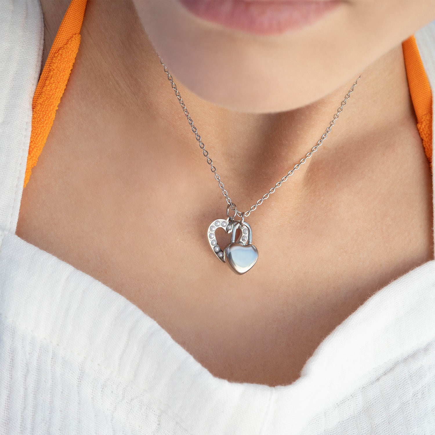 18K Gold Pearl Charm – Heart Shaped PVD Coated Stainless Steel Pendant