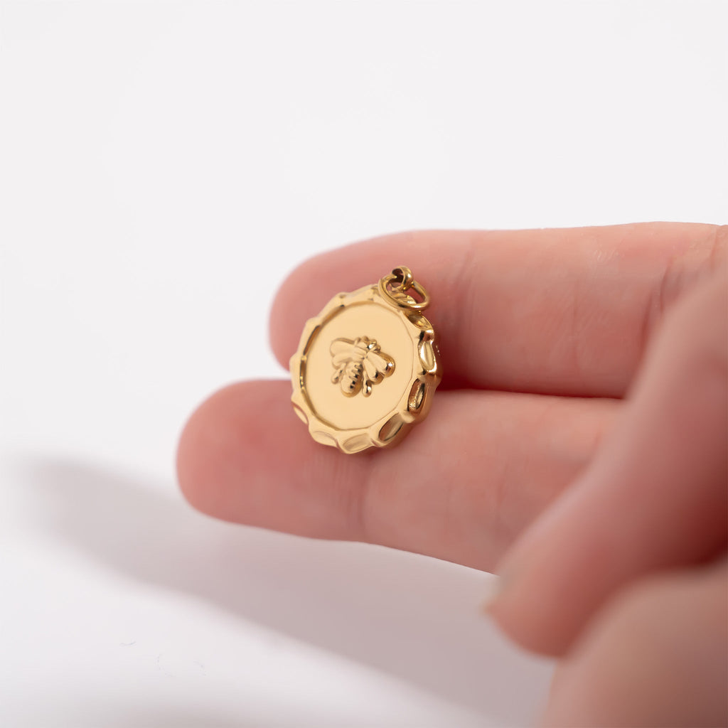 18K Gold Bee Pendant – Hypoallergenic Stainless Steel Charm | Delicate Jewelry Gift