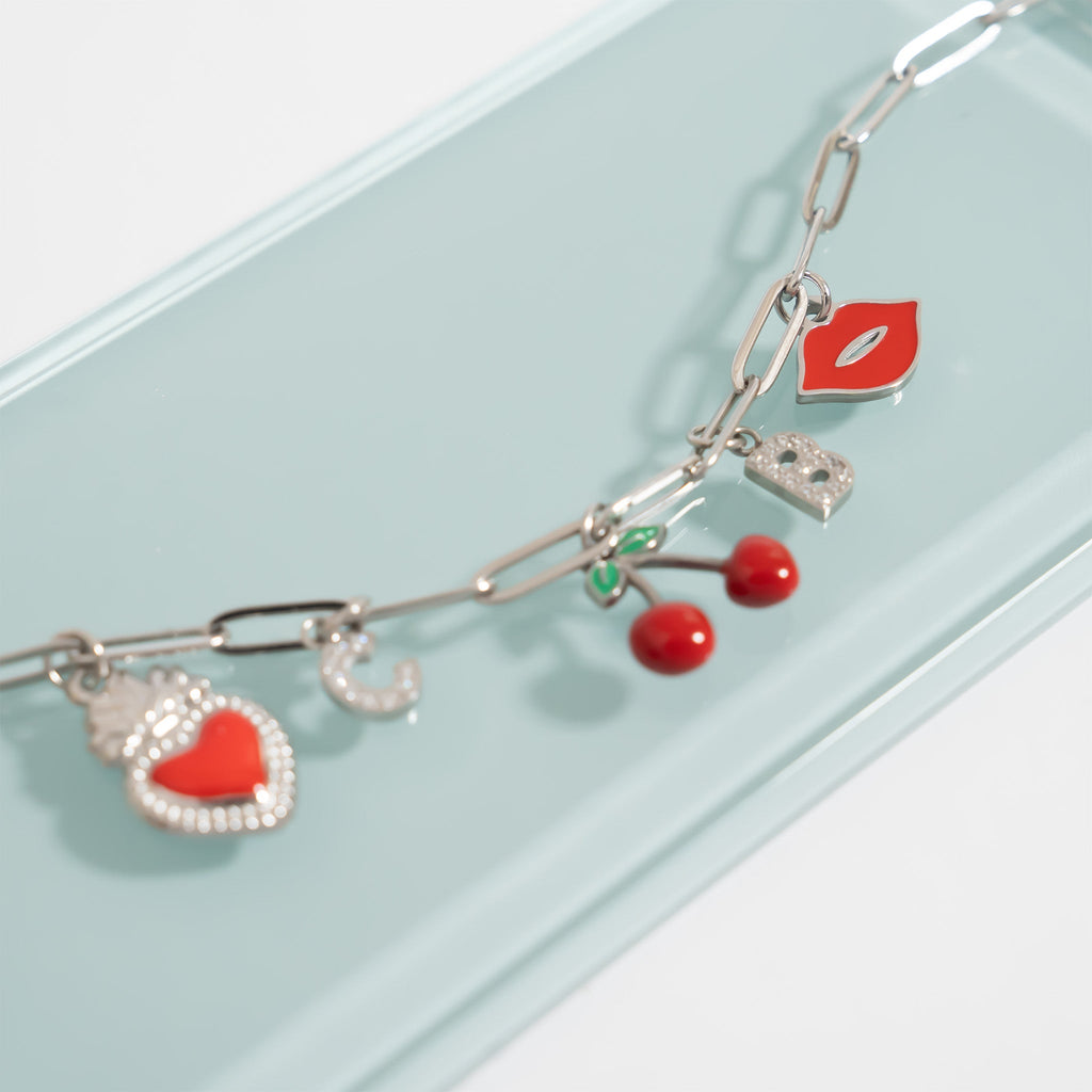 18K Gold Lips Charm – Hypoallergenic Stainless Steel Flirty Lip Pendant for Bracelet
