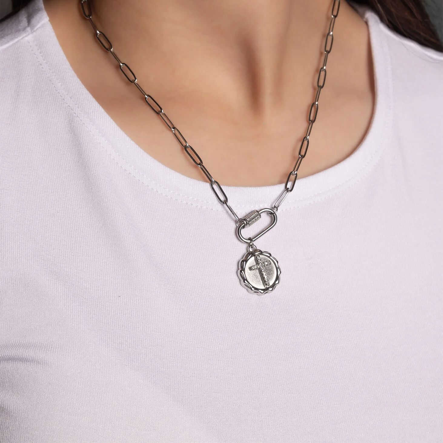 Gold Cross Pendant – 18K Gold Jewelry With Clear Stone Cross Charm, Polished Finish