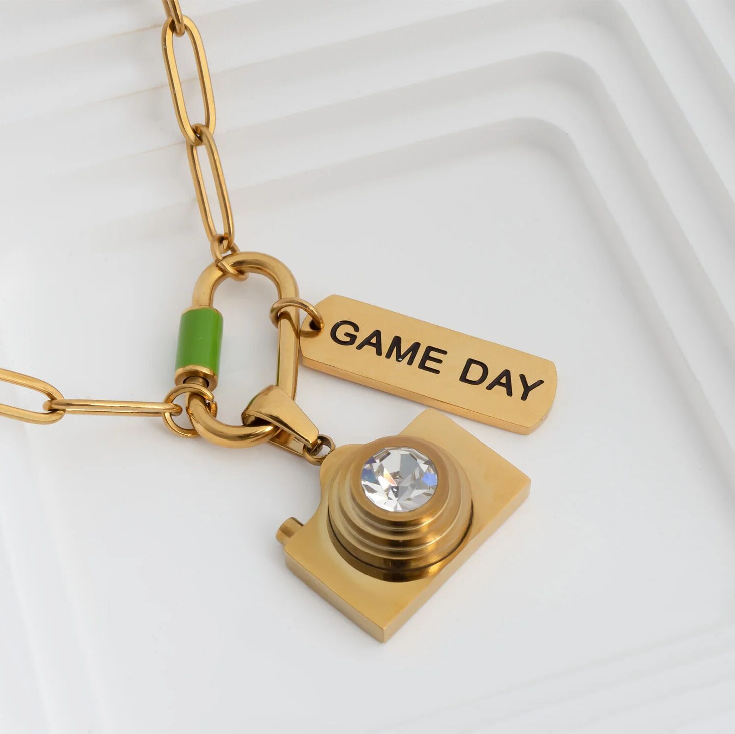 Gold Camera Charm – 18K PVD Coated Stainless Steel Artistic Pendant for Photography Lovers