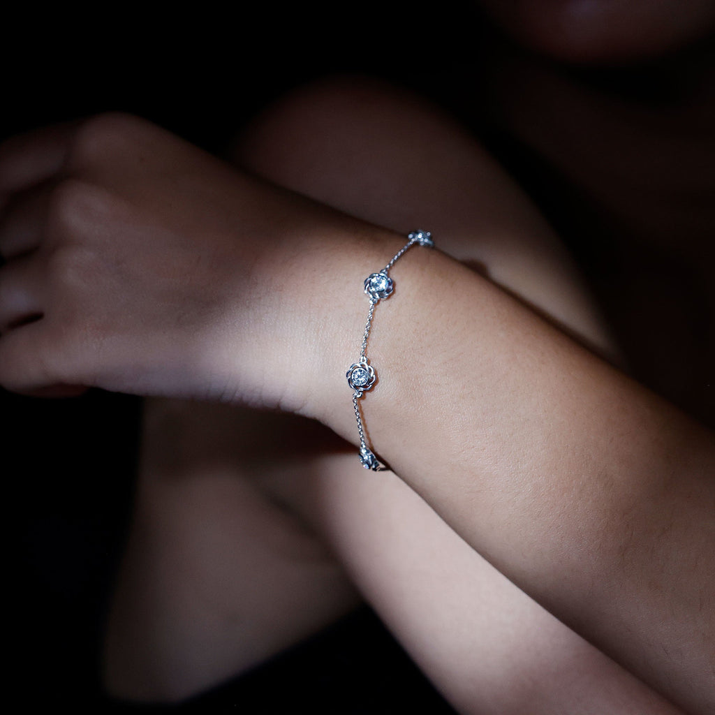 Lab Grown Diamond Bracelet – Delicate Floral Flower Station Chain Jewelry