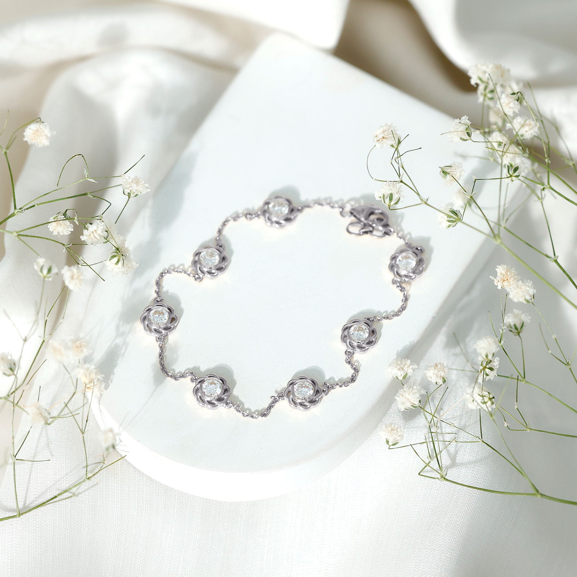 Lab Grown Diamond Bracelet – Delicate Floral Flower Station Chain Jewelry