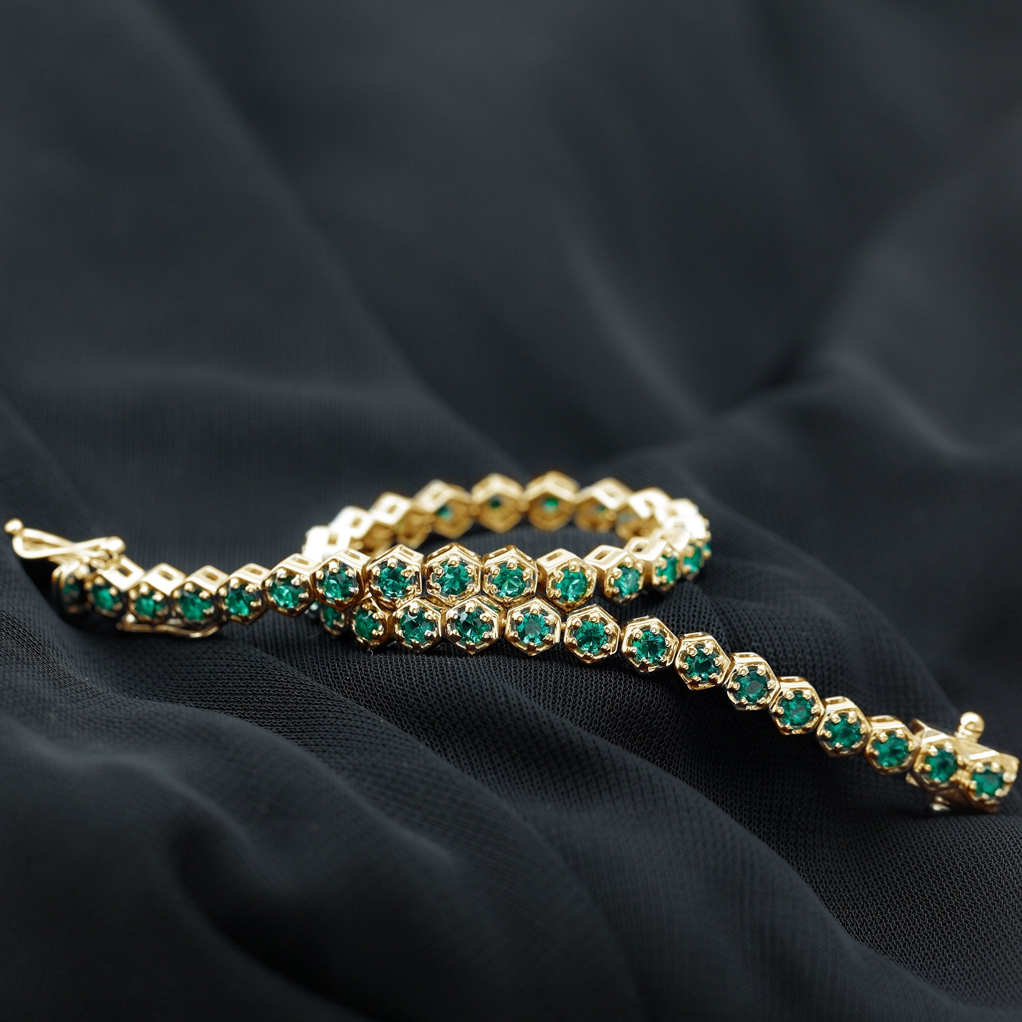 Lab Grown Emerald Bracelet – Hexagon Frame Tennis Bracelet with AAAA Quality Emeralds