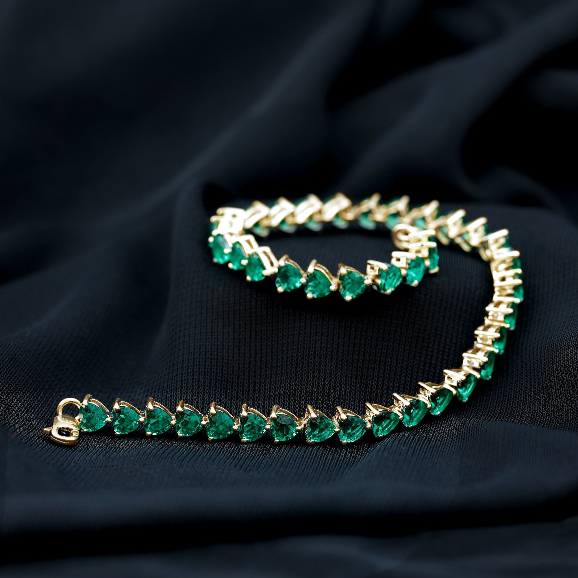 Lab Grown Emerald Bracelet – Heart Shaped Tennis Bracelet With AAAA Quality Emeralds