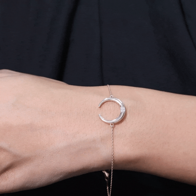 Diamond Moon Bracelet – Celestial Chain Bracelet with Crescent Moon Charm